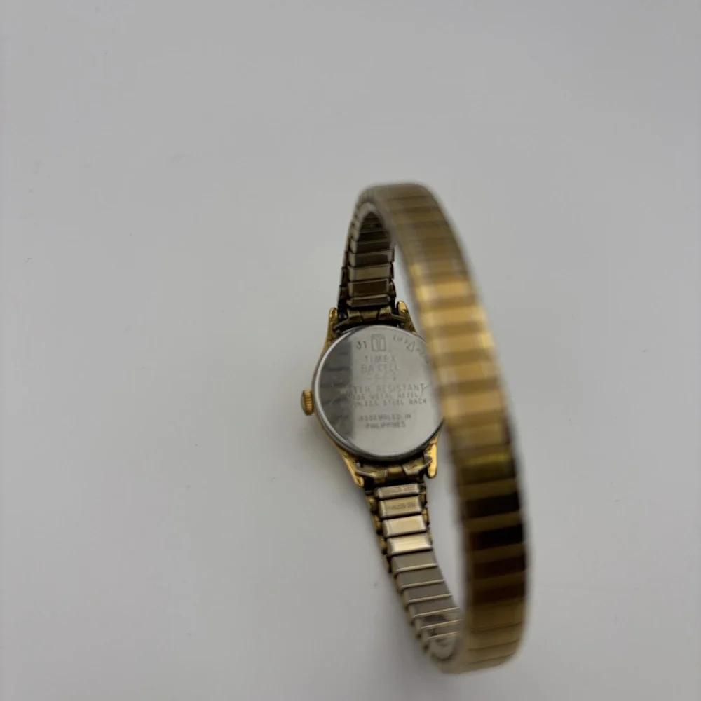 Women's Timex Gold Tone Quartz Watch (Needs Battery)